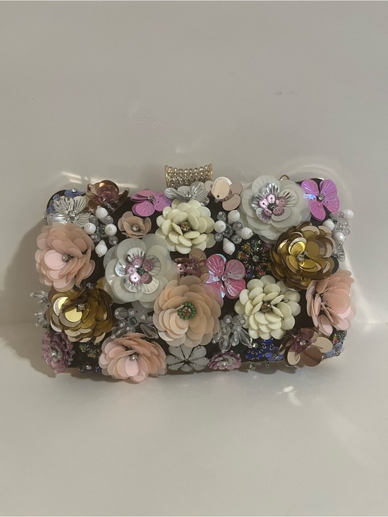 Handbags - Floral Clutch Purse